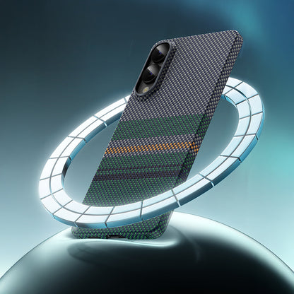 Galaxy S25 Edge Kılıf M-safe Şarj Özellikli Karbon Fiber Tasarımlı Benks Aurora ArmorAir Kevlar Kılıf