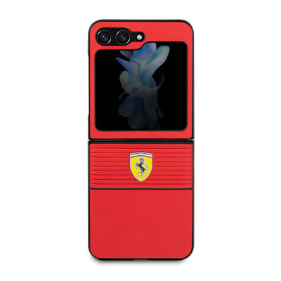 Galaxy Z Flip 5 Kılıf Ferrari Orjinal Lisanslı PU Deri Metal Logolu Multi Çizgili Kapak Siyah