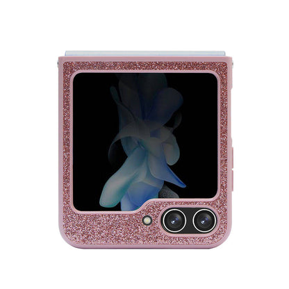 Galaxy Z Flip 5 Kılıf Guess Orjinal Lisanslı Yazı Logolu Glitter Script Kılıf