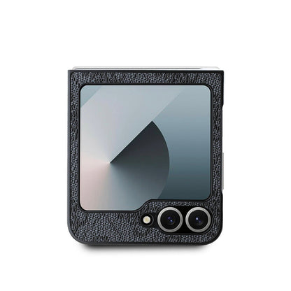 Galaxy Z Flip 6 Kılıf Guess Orjinal Lisanslı M-safe Şarj Özellikli Love Guess Printing Kılıf