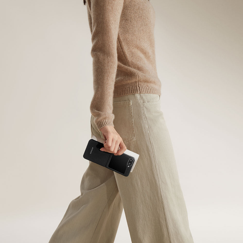 Galaxy Z Flip 6 Kılıf M-safe Şarj Özellikli 600D Aramid Fiber Pitaka Ultra-Slim Classic Serisi Black-Grey Twill Kılıf