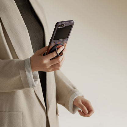 Galaxy Z Flip 6 Kılıf M-safe Şarj Özellikli Aramid Fiber Pitaka Tactile Woven Sunset-Moonrise Serisi Sunset Kılıf
