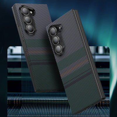 Galaxy Z Fold 6 Kılıf Karbon Fiber Tasarımlı Benks Aurora ArmorAir Kevlar Kapak Siyah