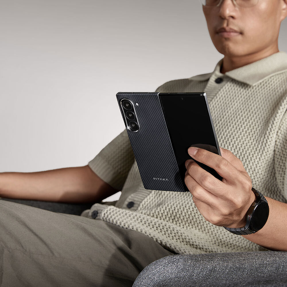 Galaxy Z Fold 6 Kılıf M-safe Şarj Özellikli 600D Aramid Fiber Pitaka Ultra-Slim Classic Serisi Black-Grey Twill Kılıf