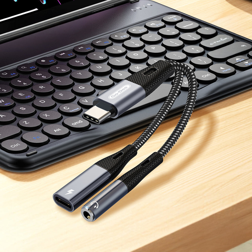 Go Des GD-UC162 3.5mm Jack Girişli Type-C 2in1 Şarj ve Ses Kablosu