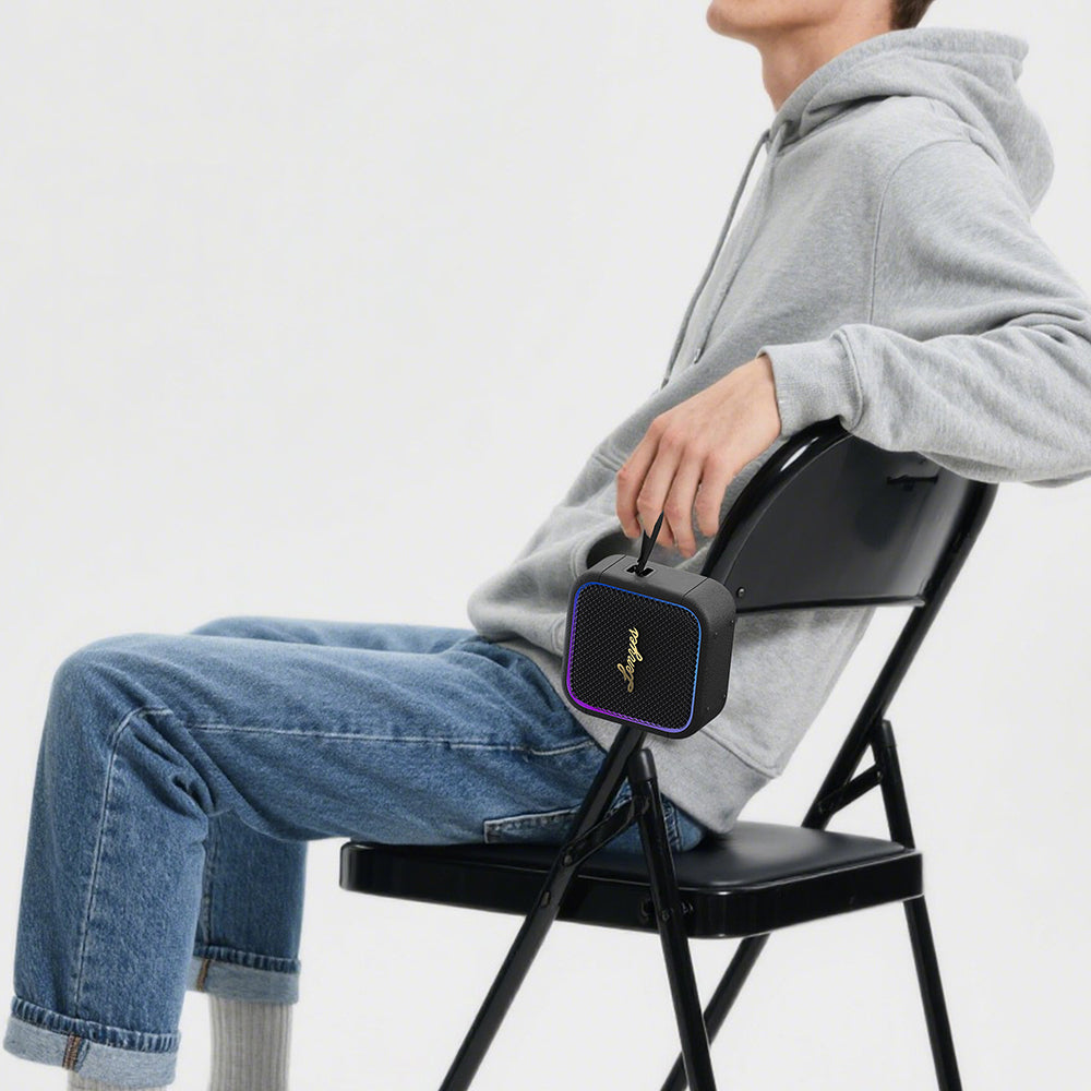 Lenyes S890 Su Geçirmez Özellikli RGB Işıklı Askılı Mini OTG-TWS Bluetooth Hoparlör v5.3 Bej